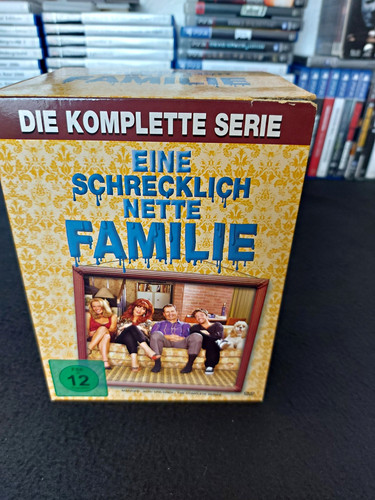 Eine schrecklich nette - , familie